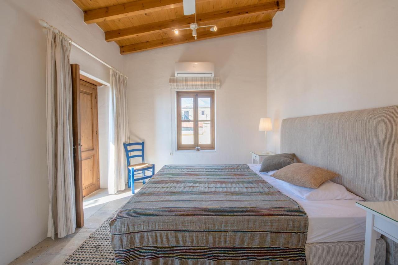 The Carob Tree Villa - Rustic Luxury Home With Access To Pool And Restaurant Larnaca Zewnętrze zdjęcie