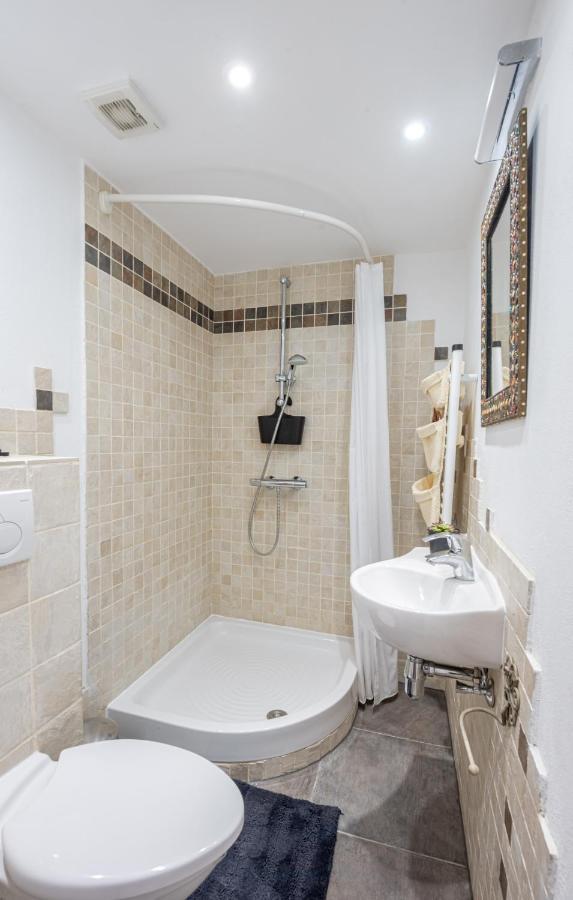 The Carob Tree Villa - Rustic Luxury Home With Access To Pool And Restaurant Larnaca Zewnętrze zdjęcie